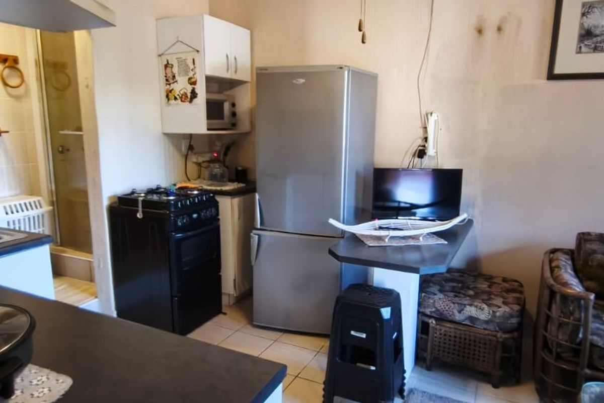 Apartment Rental Monthly In Trafalgar - Photo 4