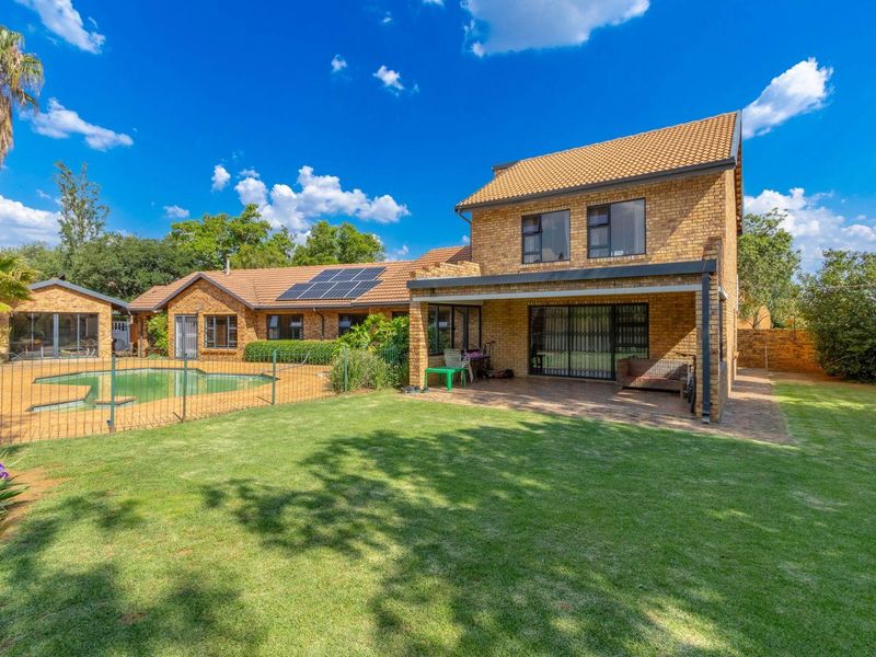 House For Sale In Boksburg - Photo 6