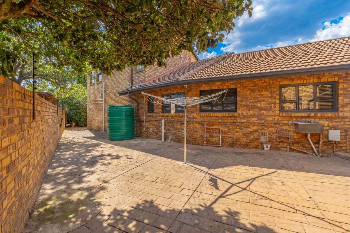 House For Sale In Boksburg - Photo 5