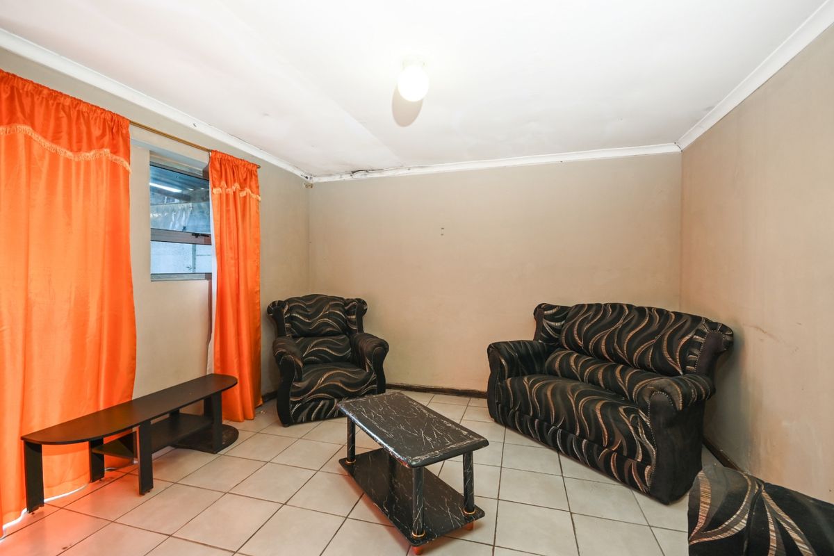 House Sold In Blue Downs - Photo 5