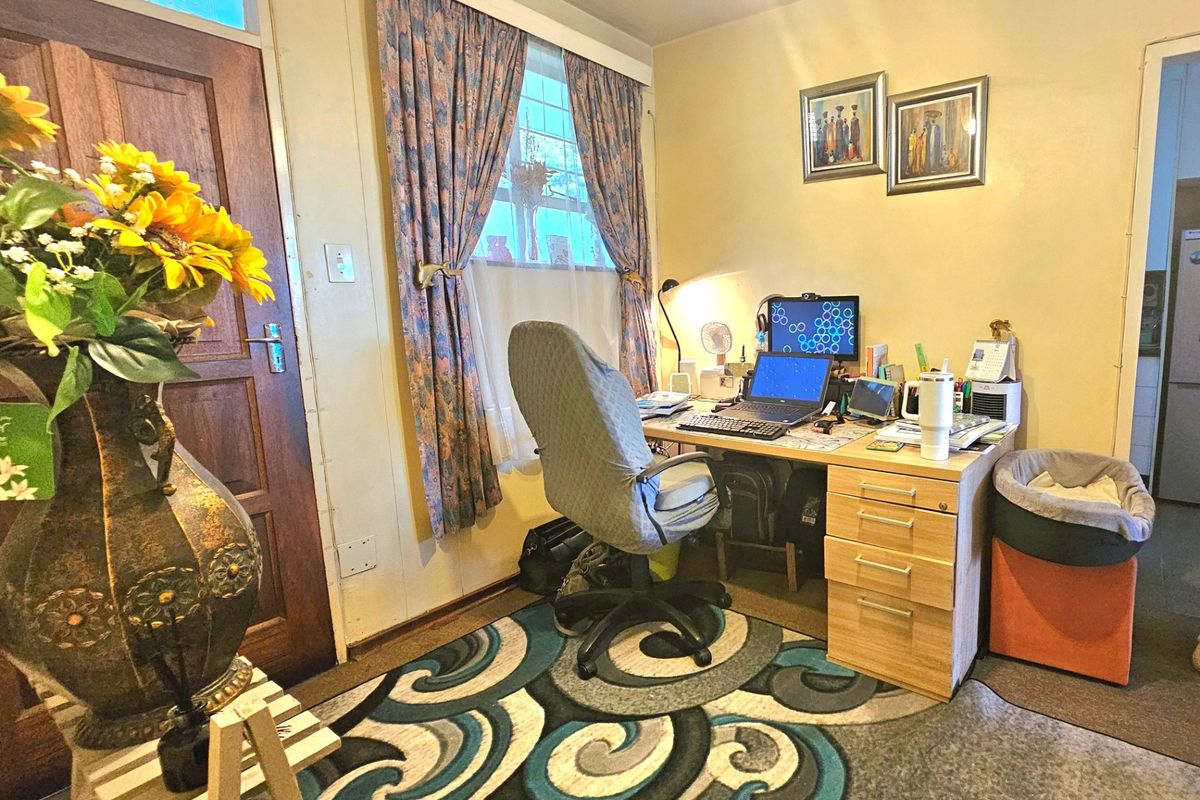 Apartment For Sale In Edenvale - Photo 5