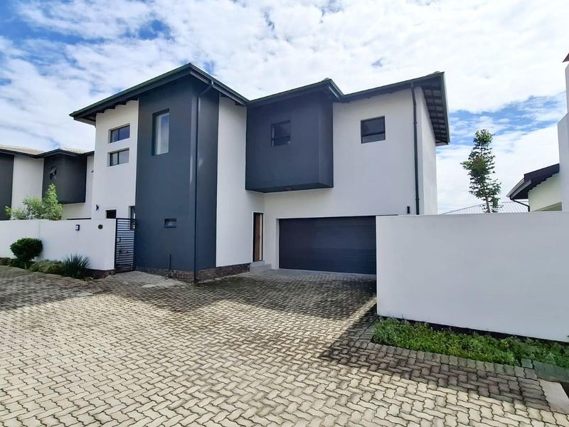 House For Sale In Krugersdorp - Photo 2