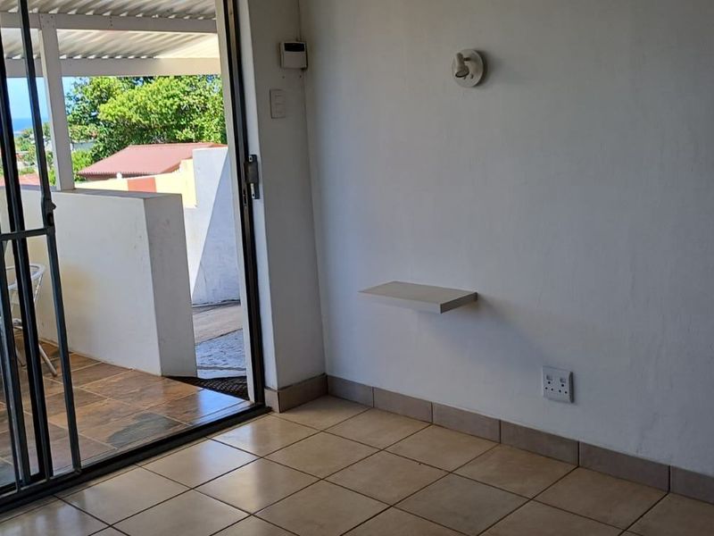 Apartment Rental Monthly In Port Shepstone - Photo 6