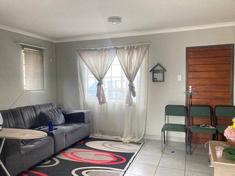 House For Sale In Alberton - Photo 9