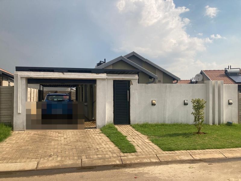 House For Sale In Alberton - Photo 7