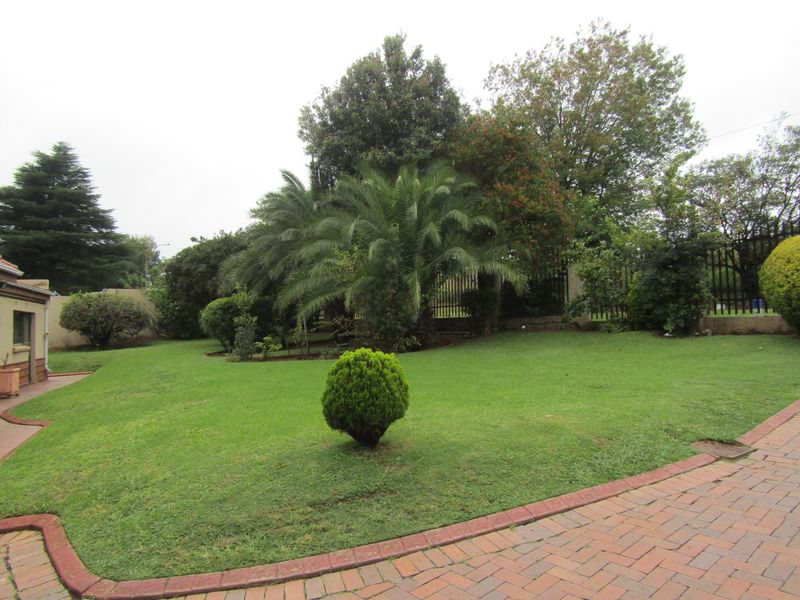 House For Sale In Johannesburg - Photo 10