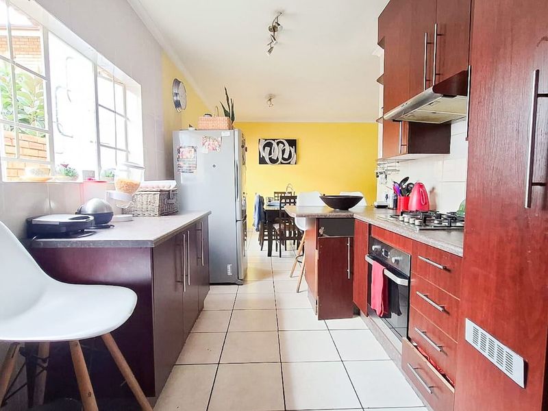 Townhouse For Sale In Roodepoort - Photo 5