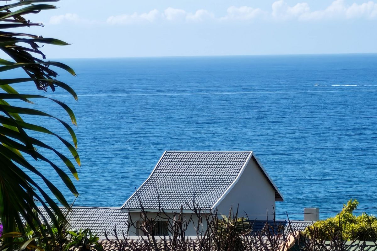 House For Sale In Margate - Photo 2