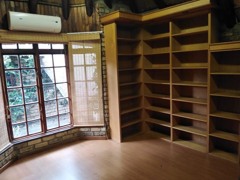 House For Sale In Potchefstroom - Photo 10