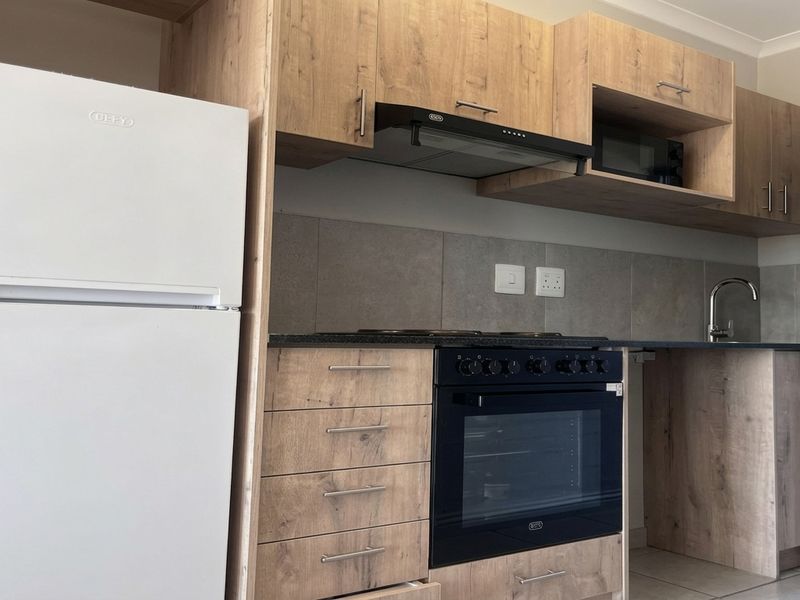 Apartment Pending Sale In Bellville - Photo 4