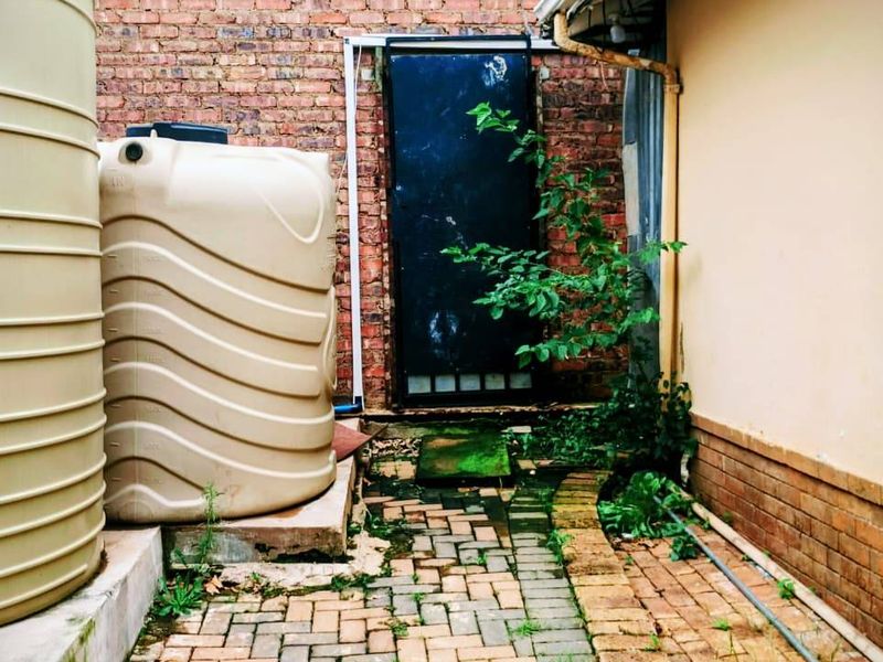 House For Sale In Johannesburg - Photo 3