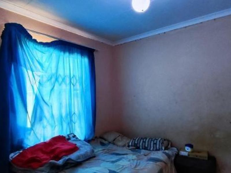 House For Sale In Benoni - Photo 7