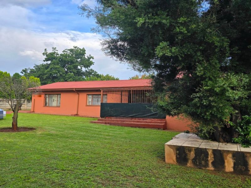 House For Sale In Middelburg - Photo 5