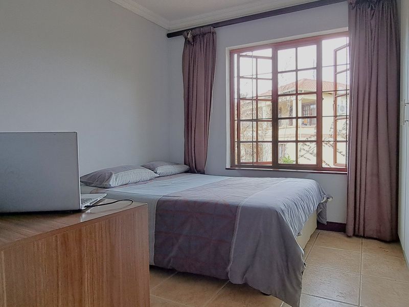 House Pending Sale In Midrand - Photo 9