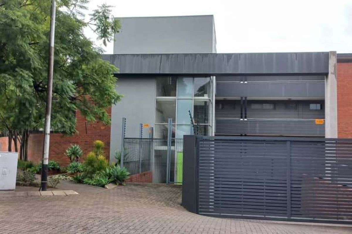 Apartment Rental Monthly In Pretoria - Photo 2