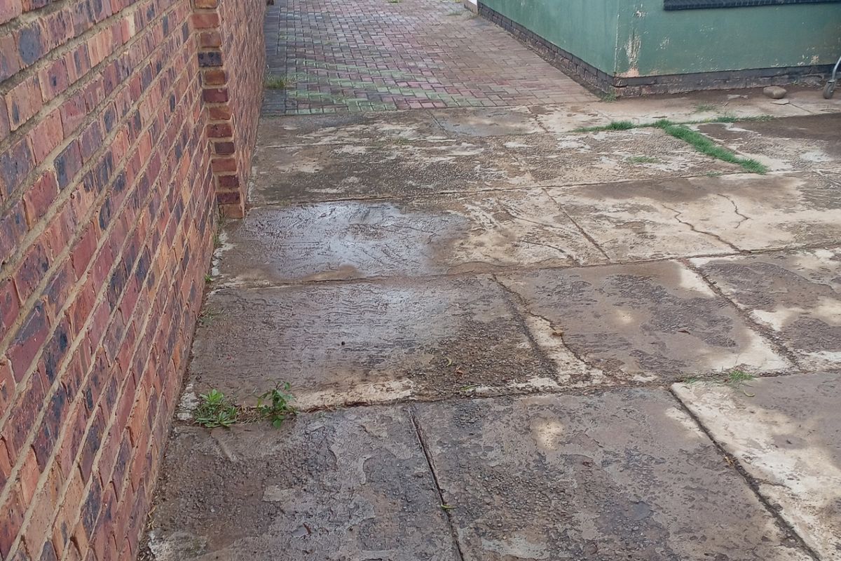 House For Sale In Evaton - Photo 5