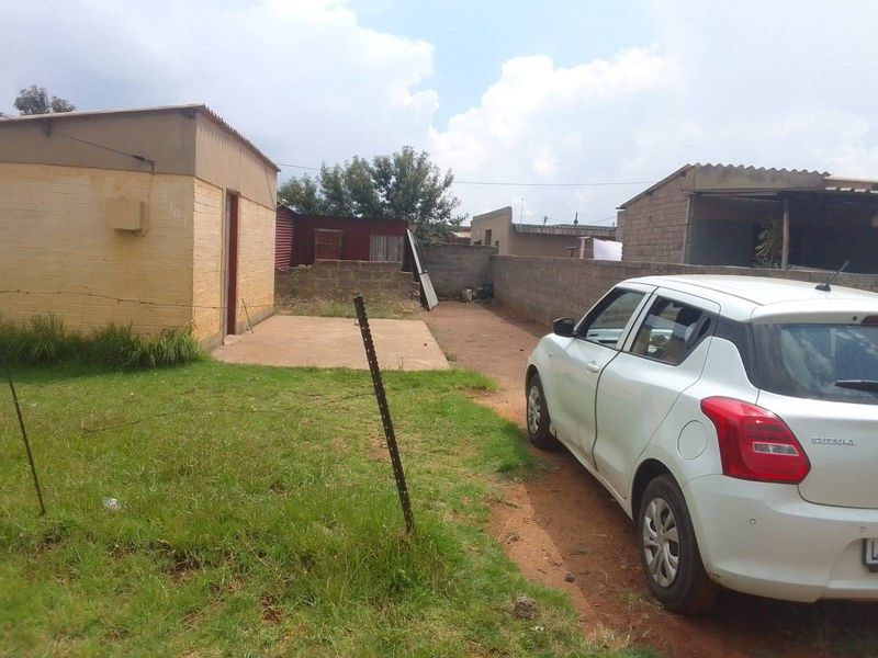 House For Sale In Evaton - Photo 4