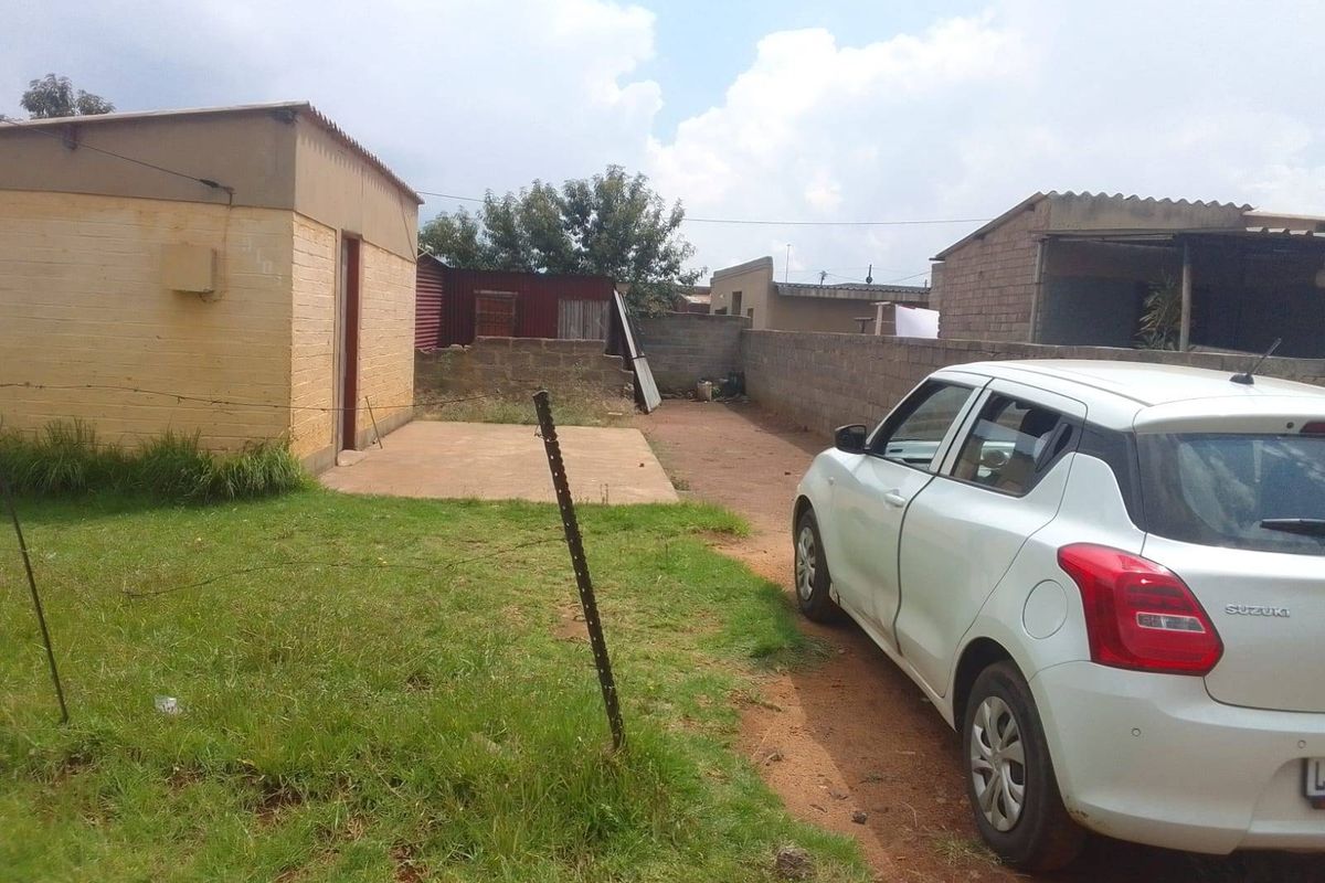 House For Sale In Evaton - Photo 4