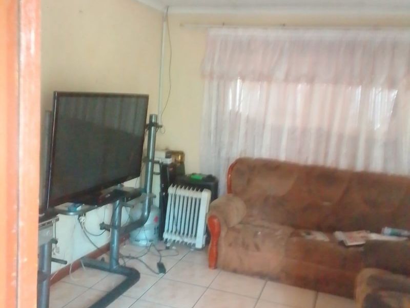 House For Sale In Evaton - Photo 10