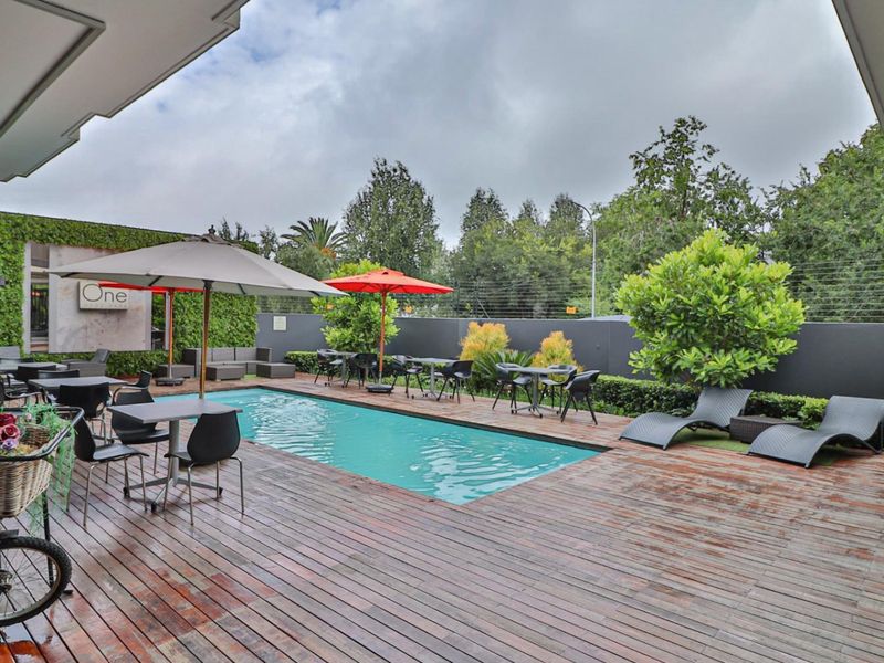 Apartment Rental Monthly In Sandton - Photo 3