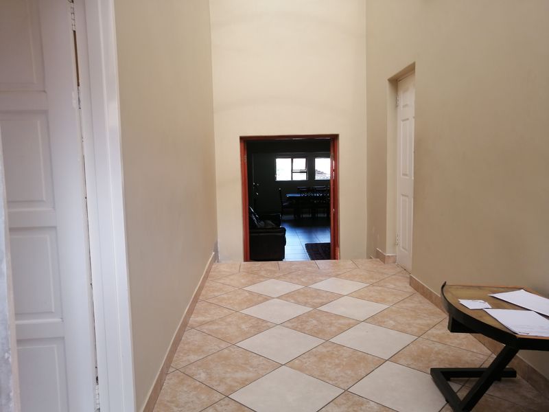 House For Sale In Johannesburg - Photo 8