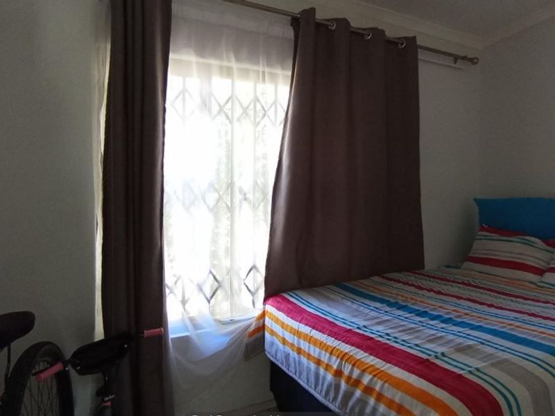 Apartment For Sale In Midrand - Photo 7