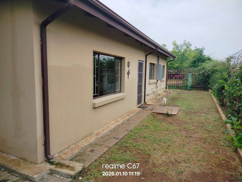 House For Sale In Meyerton - Photo 2