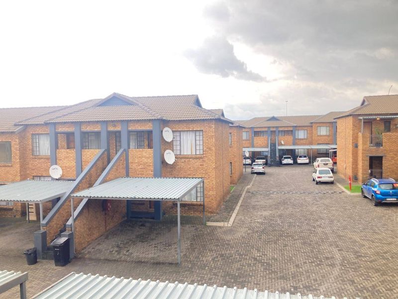 Apartment For Sale In Boksburg - Photo 1