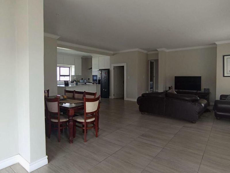 House For Sale In Centurion - Photo 7