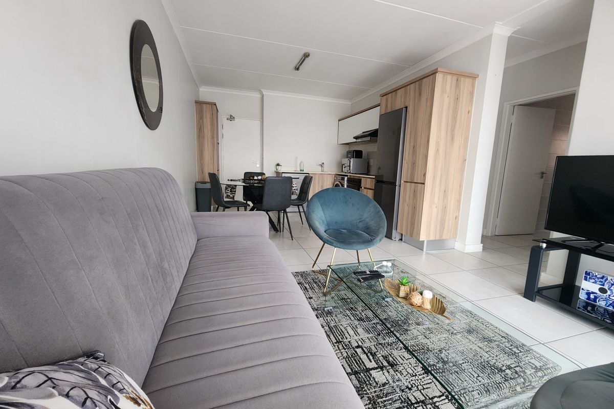 Apartment For Sale In Pretoria - Photo 4