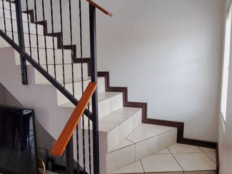 Townhouse For Sale In Midrand - Photo 6