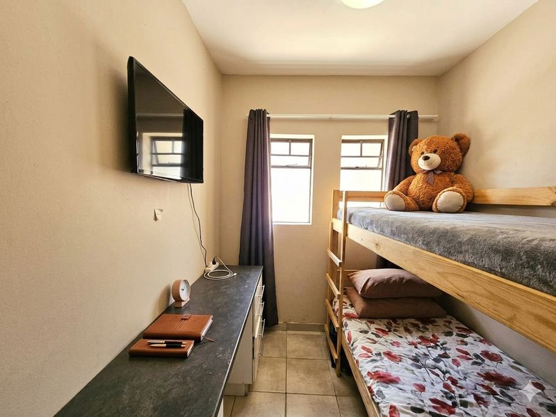 Apartment Rental Monthly In Cape Town - Photo 7