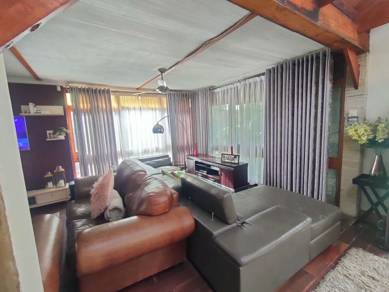 House For Sale In Roodepoort - Photo 8