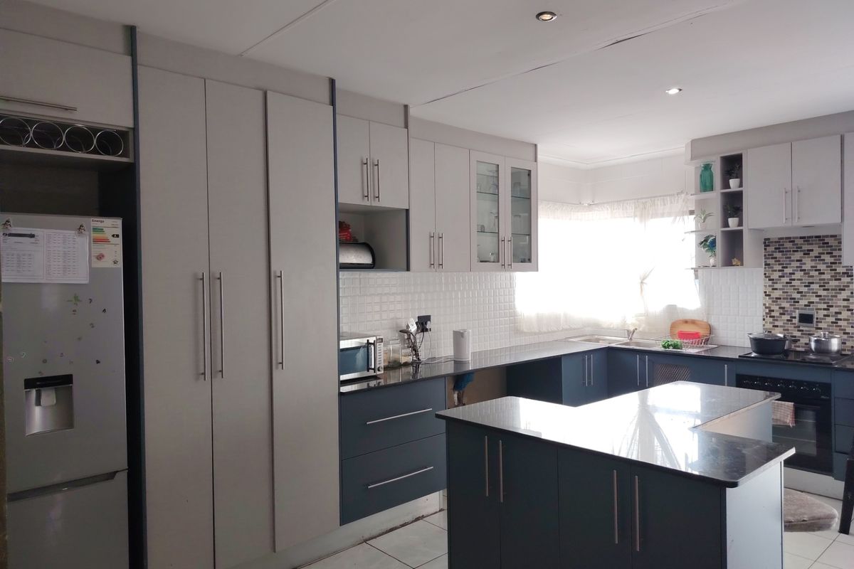 House For Sale In Boksburg - Photo 5