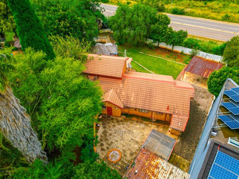 House For Sale In Pretoria - Photo 2