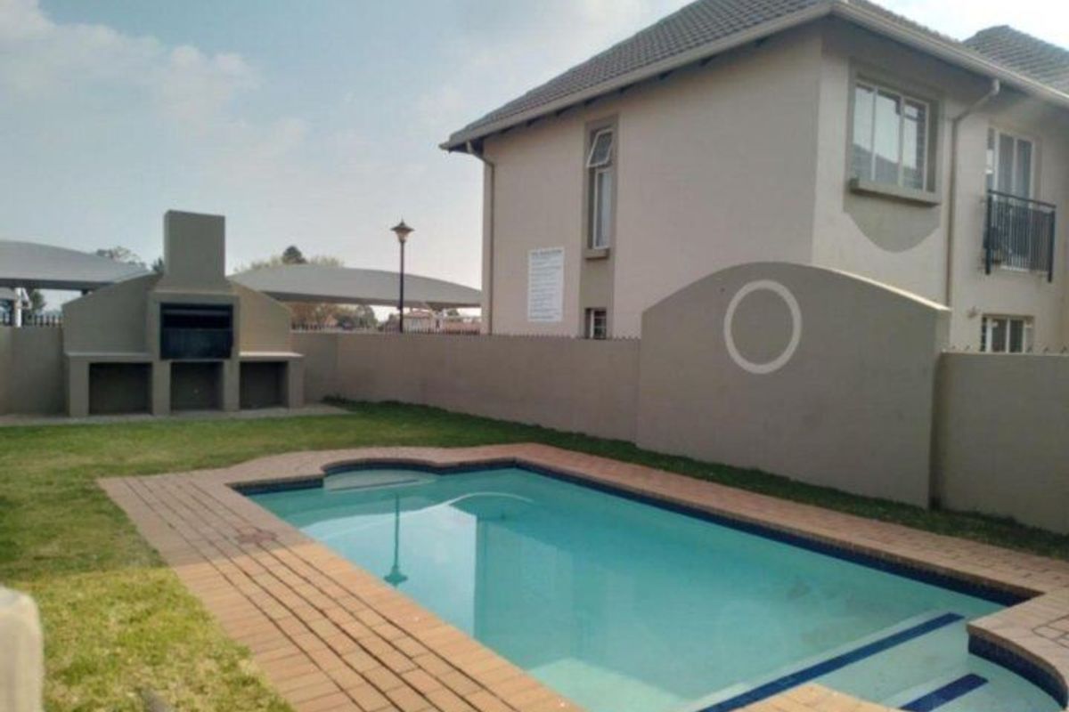 Apartment For Sale In Boksburg - Photo 3