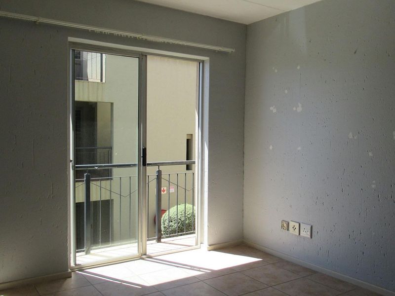 Apartment For Sale In Boksburg - Photo 7