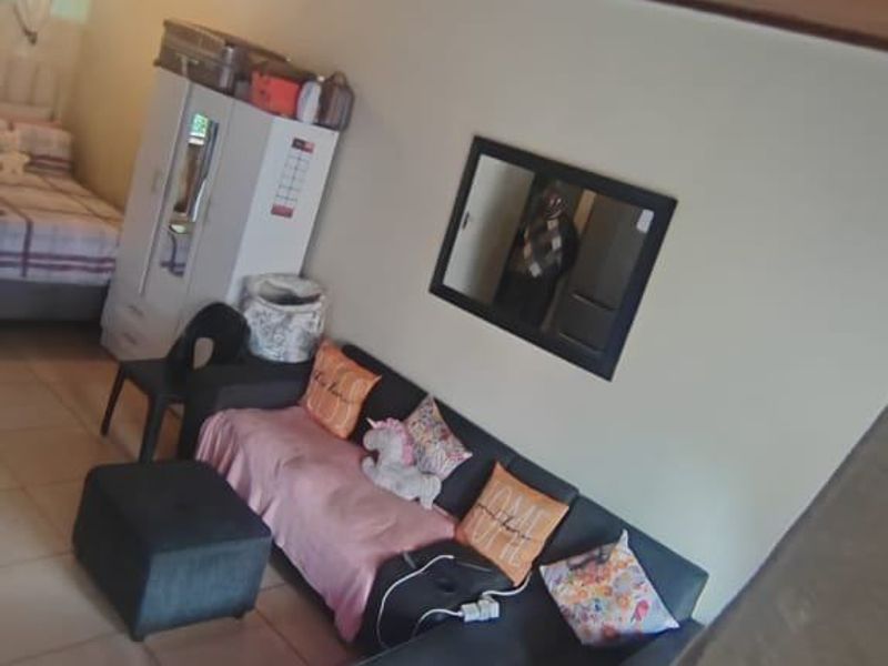 Apartment For Sale In Pretoria - Photo 6