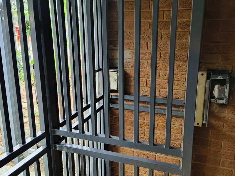 Apartment For Sale In Pretoria - Photo 10