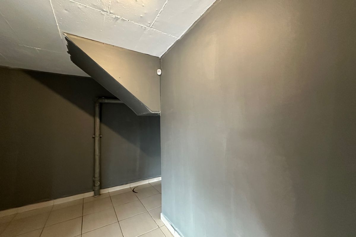 Townhouse Rental Monthly In Pretoria - Photo 2