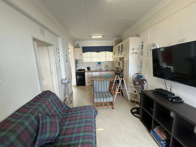 Apartment For Sale In Port Shepstone - Photo 9