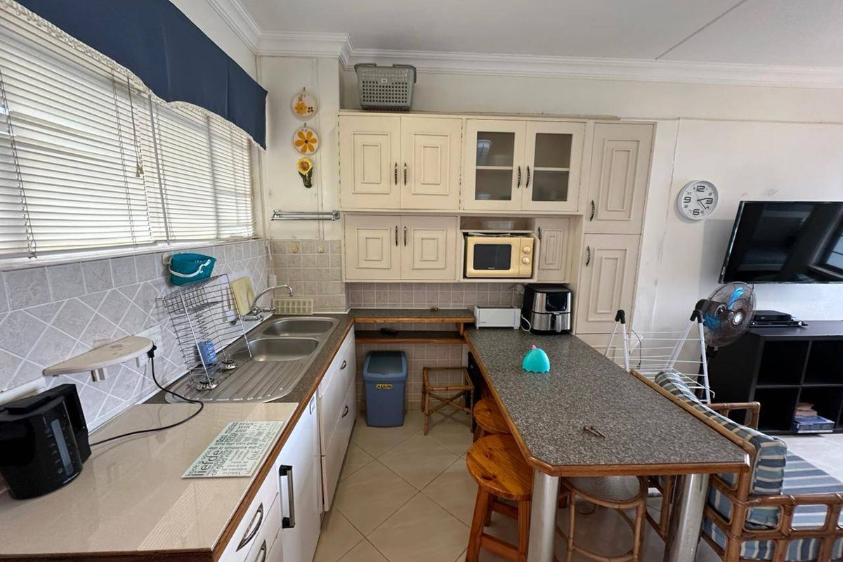 Apartment For Sale In Port Shepstone - Photo 5
