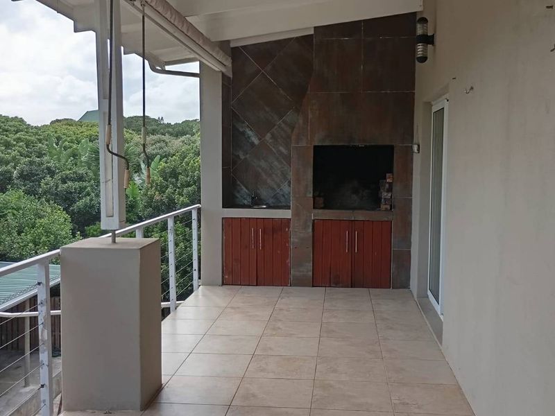 House For Sale In Port Elizabeth - Photo 10