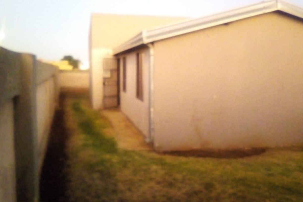 House For Sale In Boksburg - Photo 4