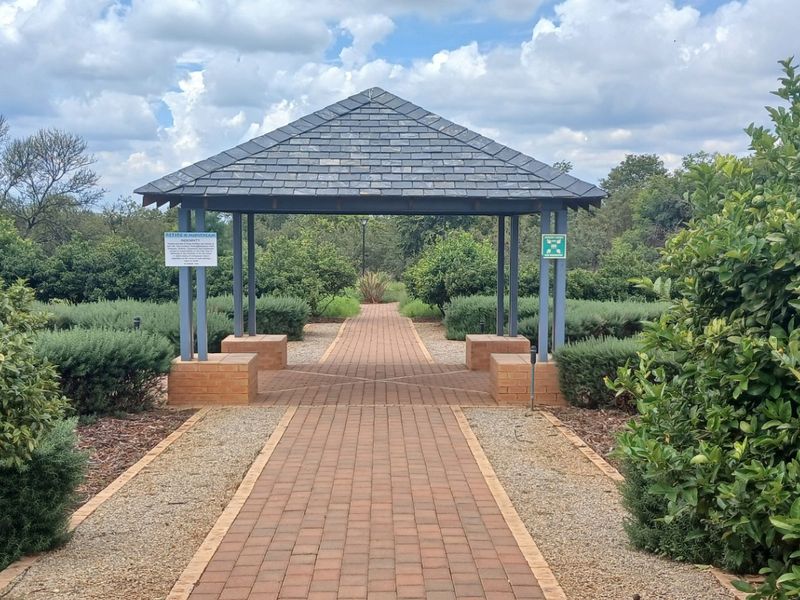 Cluster Rental Monthly In Centurion - Photo 9