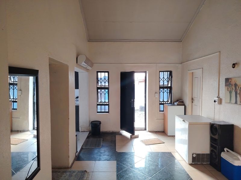 House For Sale In Nigel - Photo 4