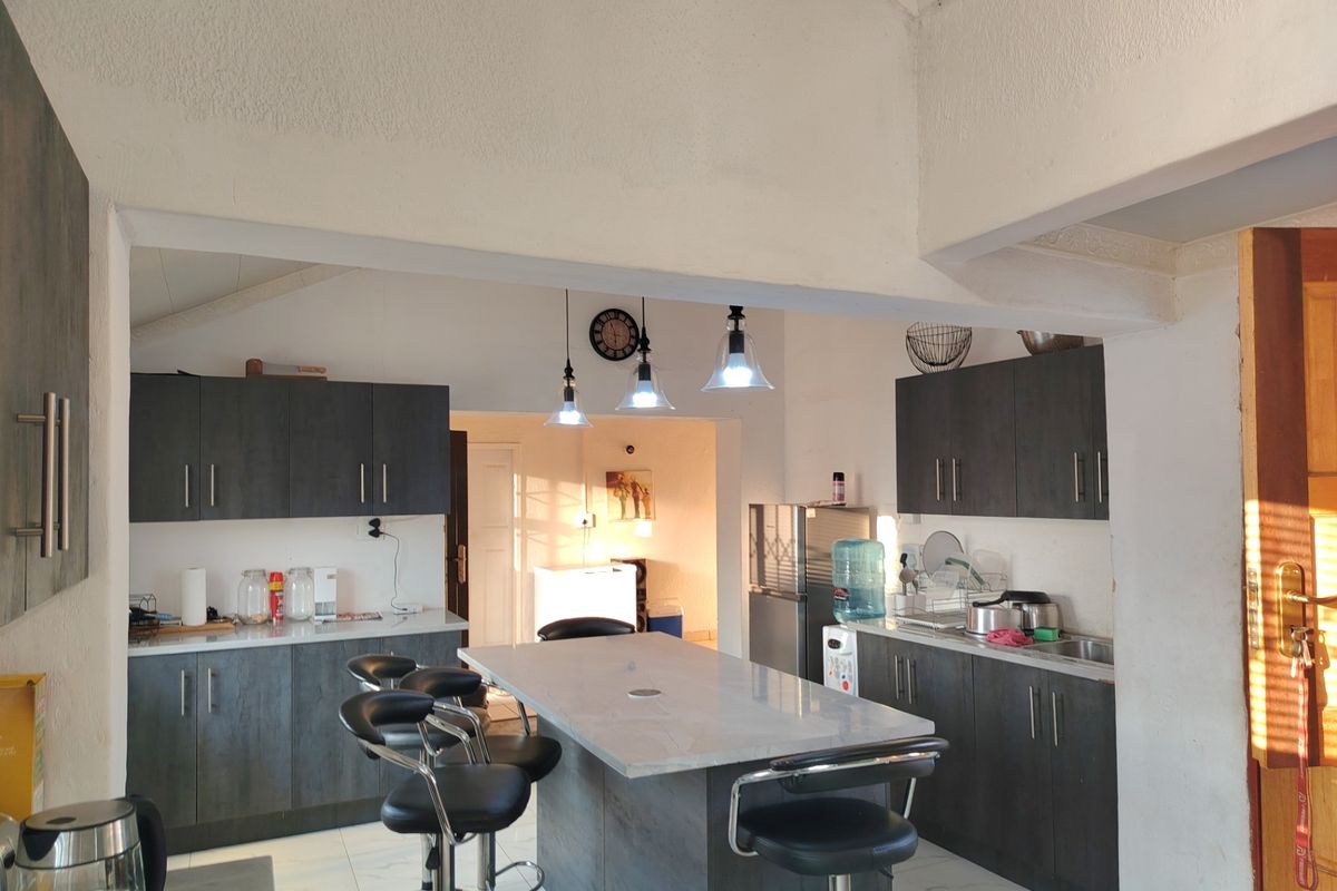 House For Sale In Nigel - Photo 3