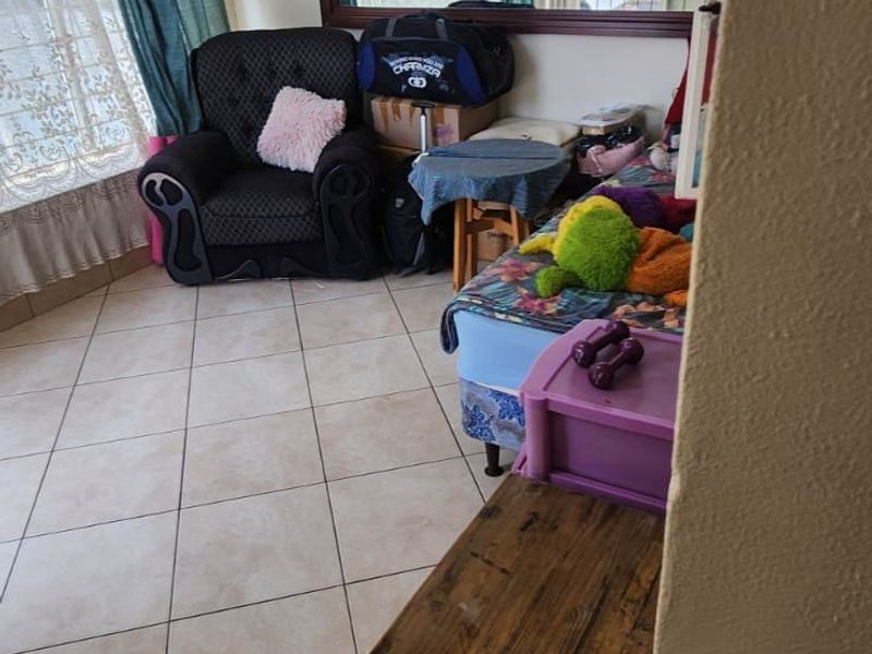 House For Sale In Johannesburg - Photo 10