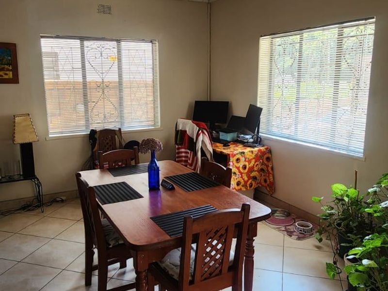 House For Sale In Johannesburg - Photo 8