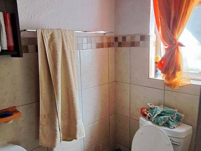 House Rental Monthly In Kempton Park - Photo 3